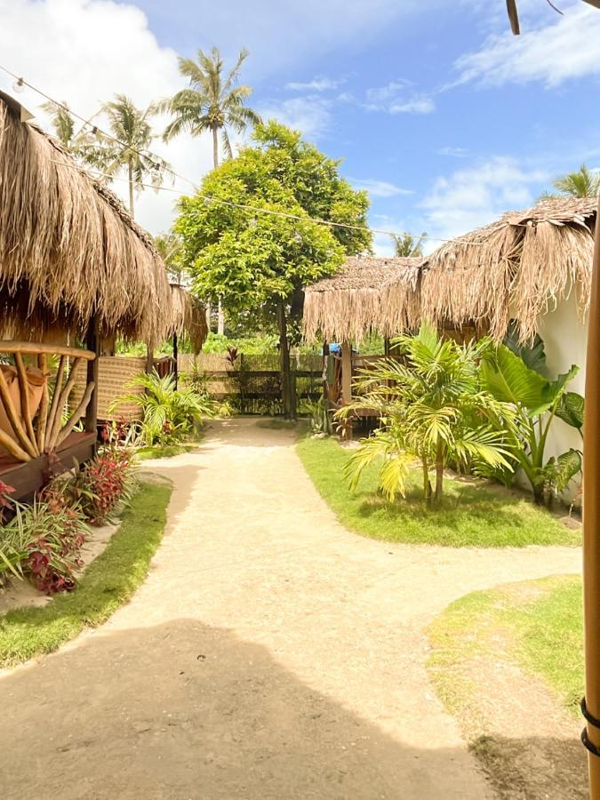 Siargao Tropic Hostel General Luna  Zewnętrze zdjęcie